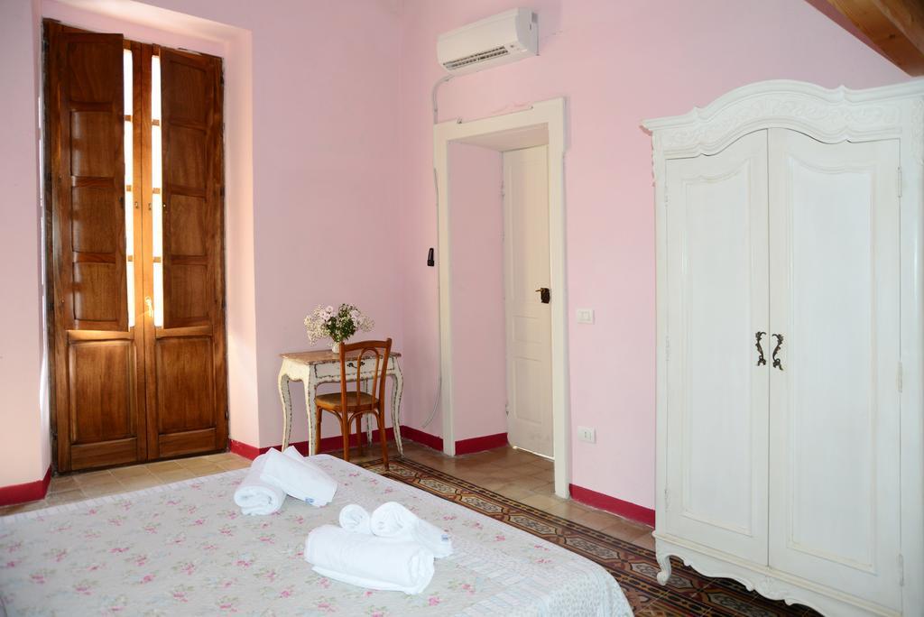 Il Corso 41 Openhouse Bosa Quarto foto